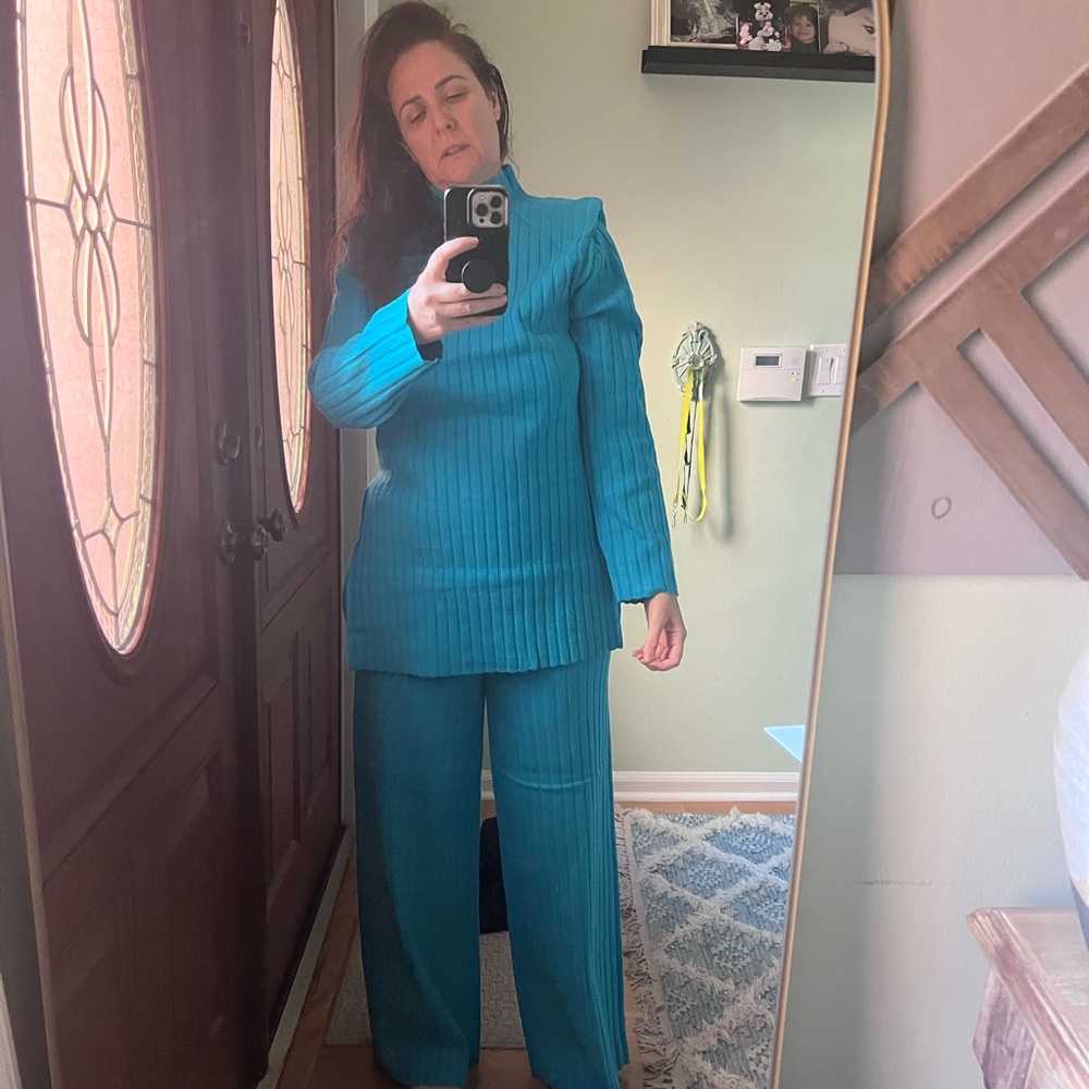 Dressed in lala teal ribbed wide leg set.